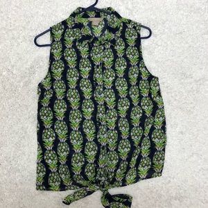 Banana republic size small sleeveless blouse